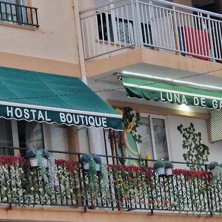 Hostal Boutique Luna De Gavin Cullera Bagian luar foto