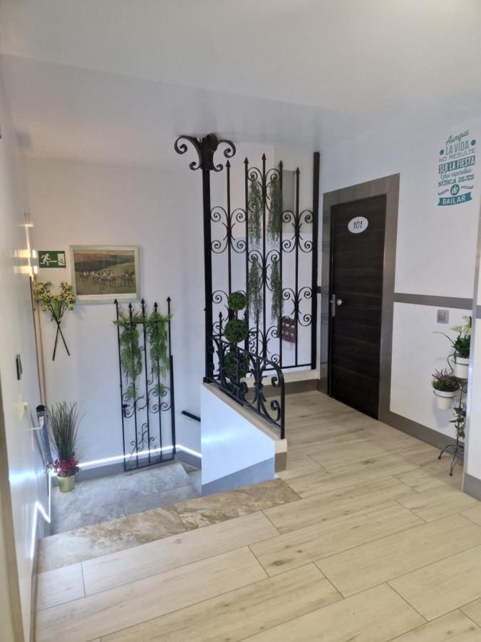 Hostal Boutique Luna De Gavin Cullera Bagian luar foto